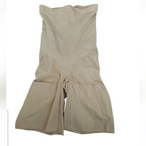 SPANX High Power Shorts- L